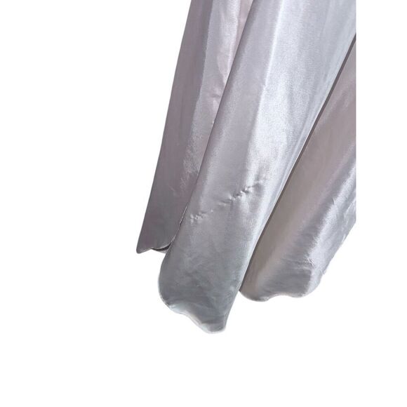 Beautiful women Vintage Intimo Amore Vintage CREAM/WHITE Satin Negligee Floral P - Picture 4 of 12